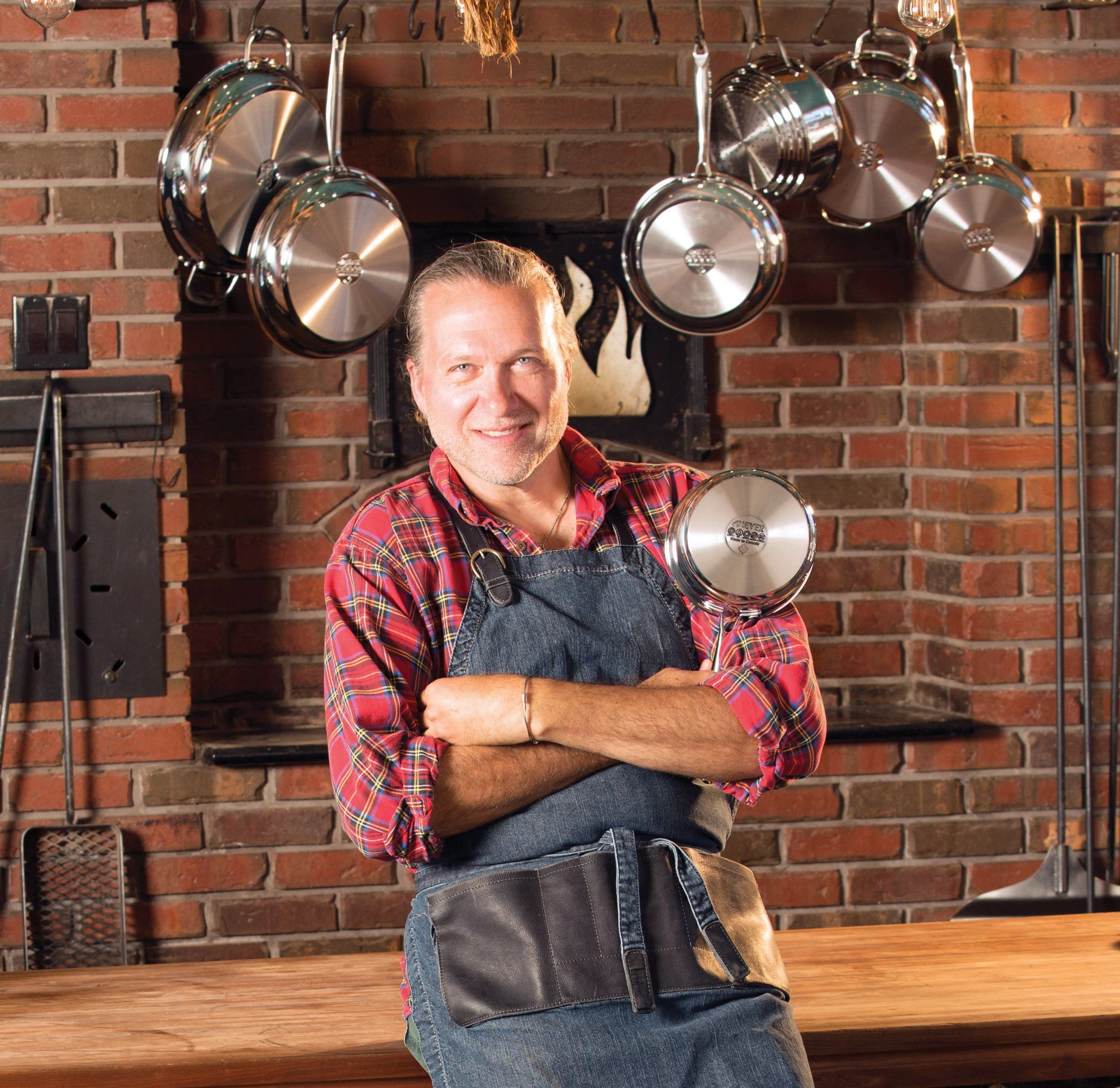 Meyer Accolade Stainless Steel 5L Dutch Oven with cover, Made in Canada - Image 5