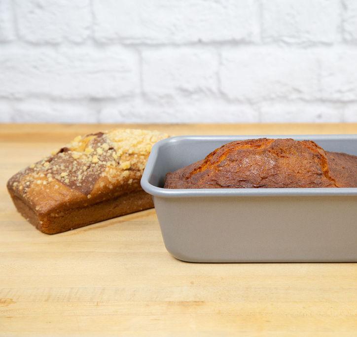 Meyer BakeMaster NonStick 9"x5" Loaf Pan - Image 3